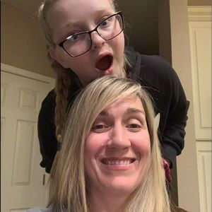 Meet your Posher, Nikole